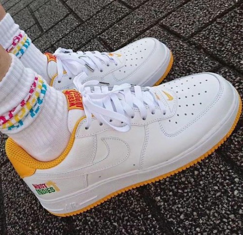 Nike airforce yellow shoes on sale (1)
