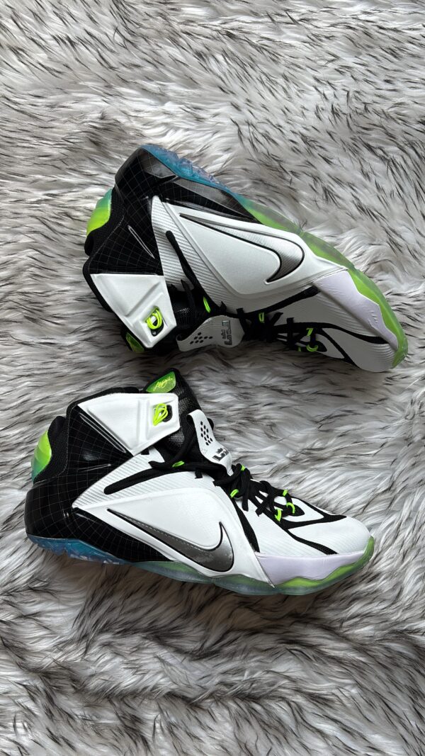 FIRST COPY Nike LEBRON 11 - Image 2