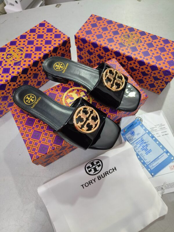 FIRST COPY Tory burch sandal for her - Image 4