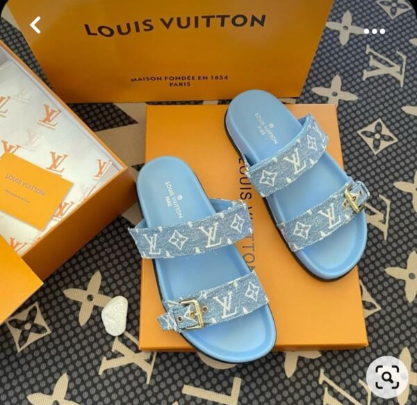 FIRST COPY Louis Vuitton Sandals In Stock  - Image 2