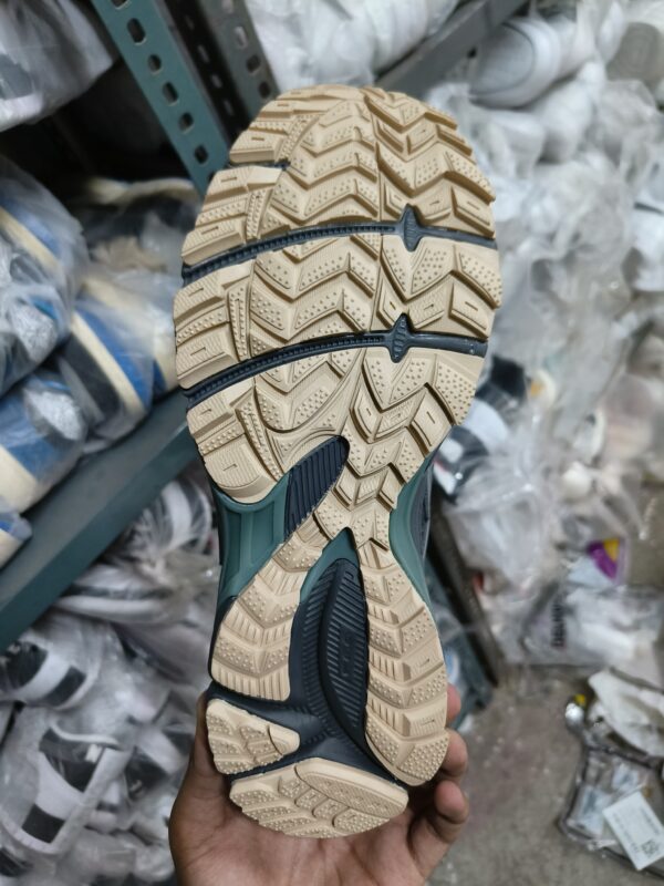 ASICS Gel Kahana 8 Graphite Grey - Image 8