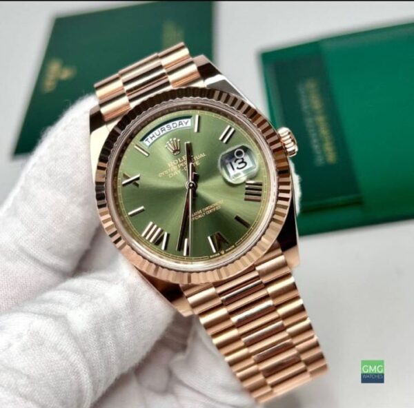 FIRST COPY Rolex a practical and very impressive Gents watch