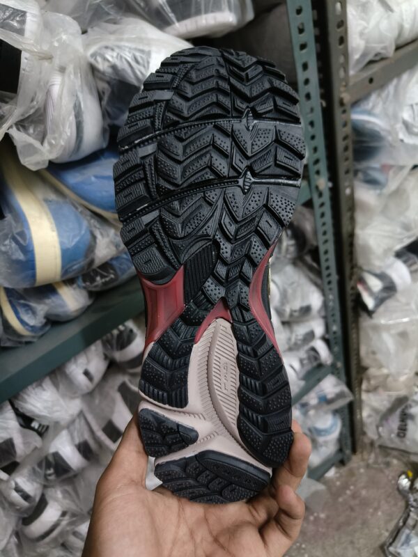 Asics Gel Kahana 8 FL Brown Blue - Image 2