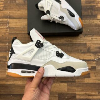 FIRST COPY Jordan Retro 4