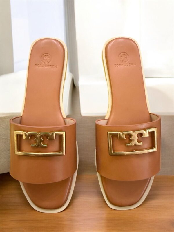 FIRST COPY TORY BURCH F BOXLATS WITH BRAND