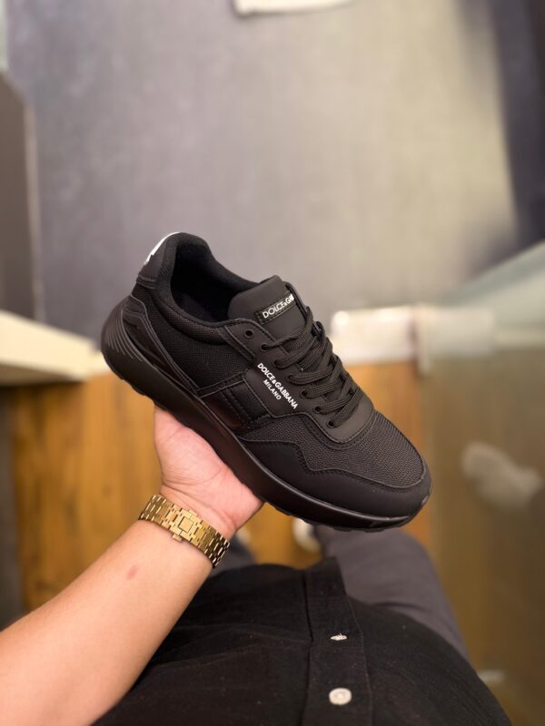 FIRST COPY DOLCE AND GABBANA Ultra Luxury brand  Original Quality sneaker