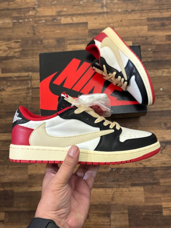 FIRST COPY NIKE TRAVIS SCOTT LOW SHOES NEW COLORS - Image 4