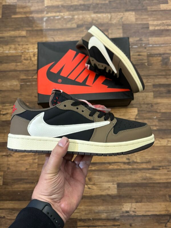 FIRST COPY NIKE TRAVIS SCOTT LOW SHOES NEW COLORS