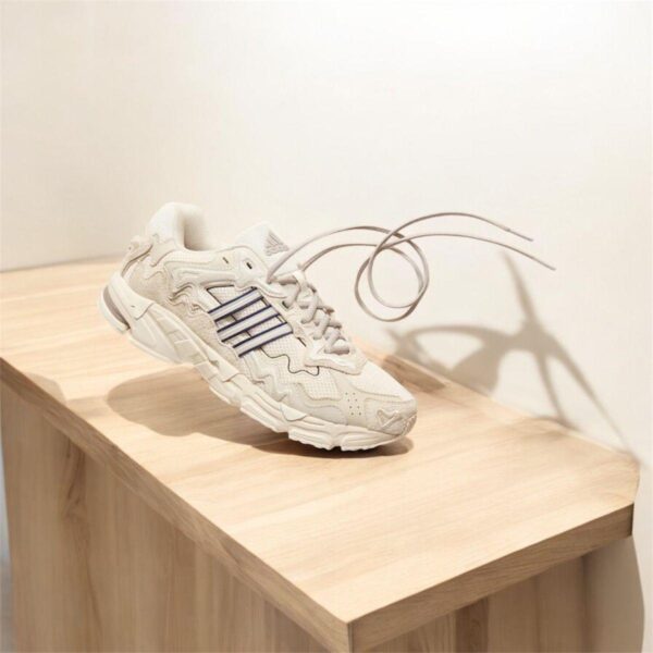 FIRST COPY ADIDAS BAD BUNNY RESPONSE CL wonder white - Image 5