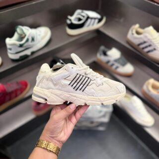 FIRST COPY ADIDAS BAD BUNNY RESPONSE CL wonder white