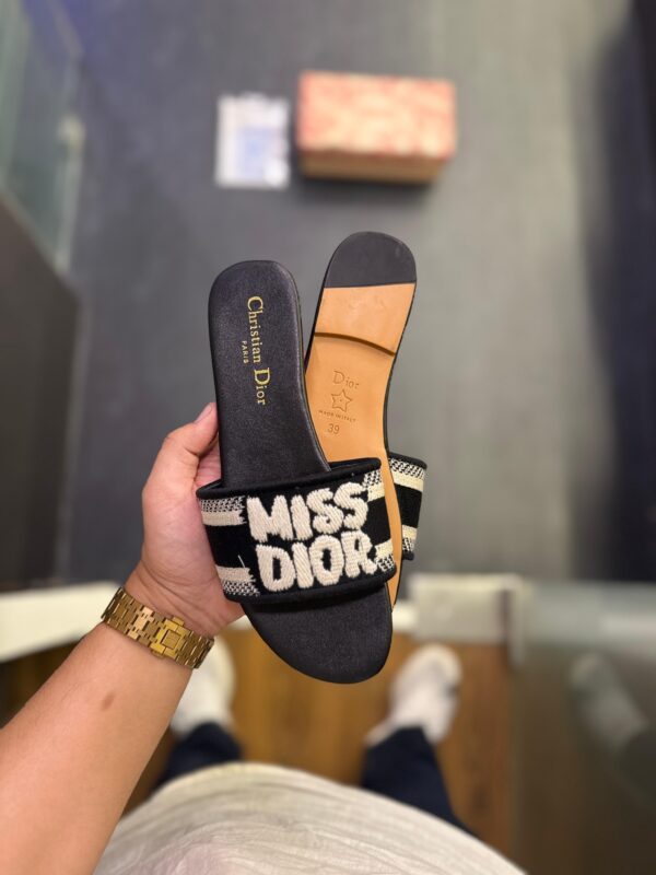 FIRST COPY DIOR-Miss Dior Flats - Image 5