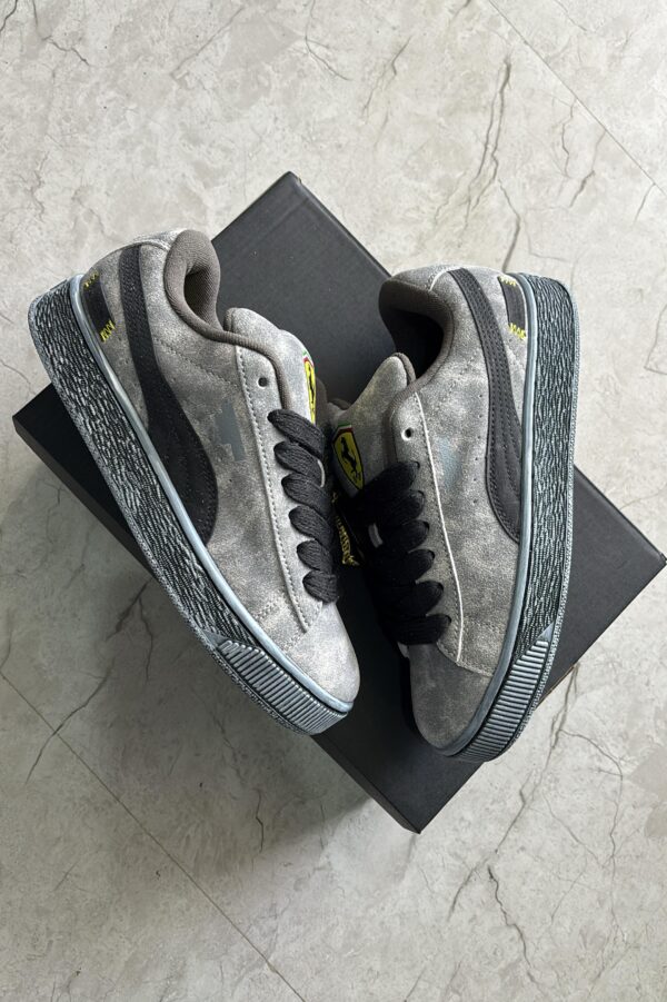 FIRST COPY Puma suede ferrari girls