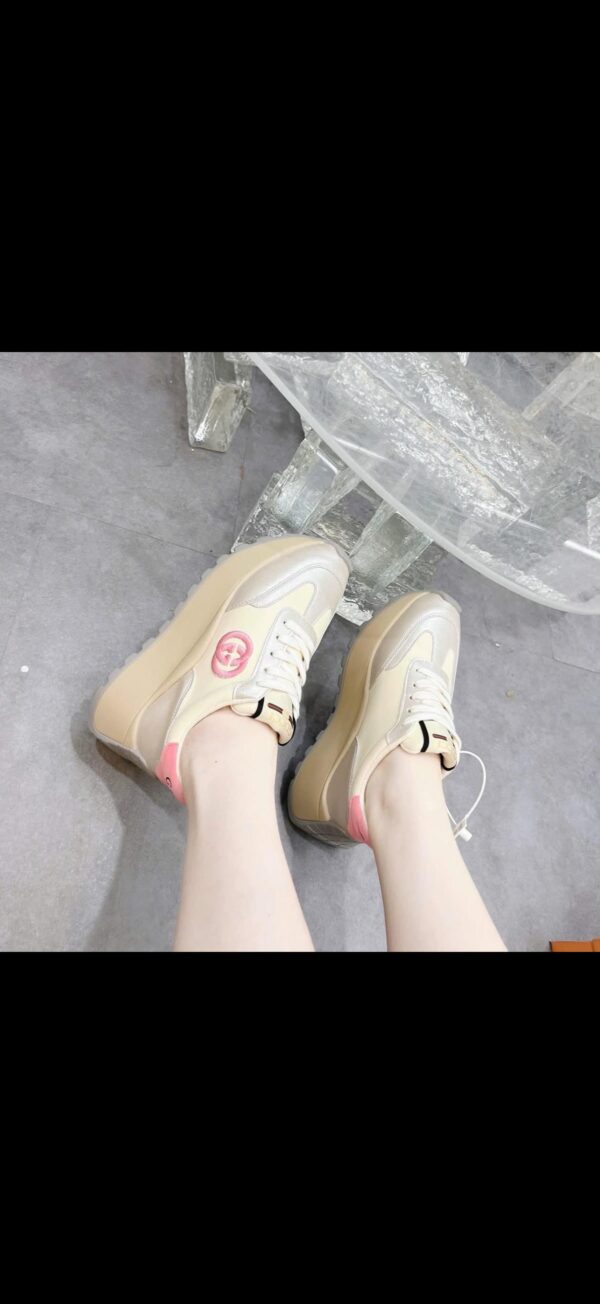 FIRST COPY Gucci Latest 2025 Sneaker in stock - Image 2