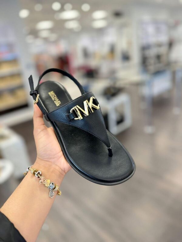 FIRST COPY MICHAEL KORS FLATS - Image 2