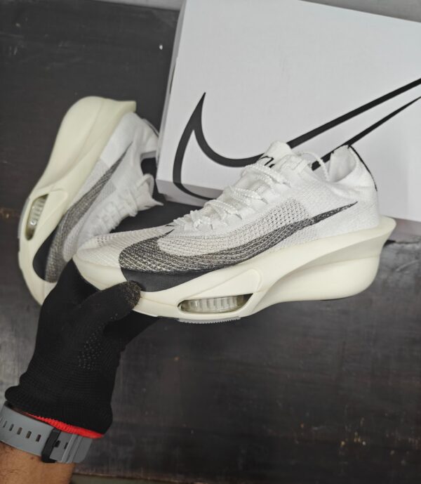 FIRST COPY Nike Racing Alphafly 3 - Image 2