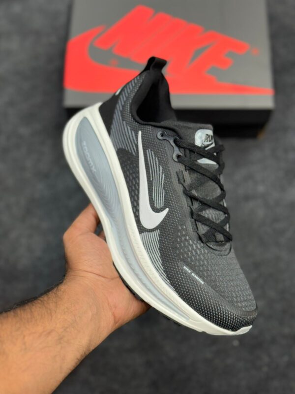 FIRST COPY Nike zoom vomero 18 - Image 3