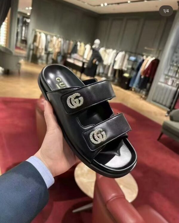 FIRST COPY GUCCI LEATHER SLIDES