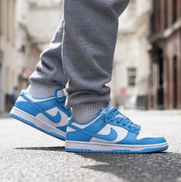 FIRST COPY NIKE SB DUNK LOW UNC - Image 3