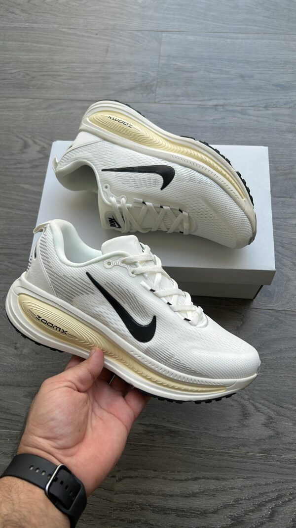FIRST COPY NIKE ZOOM VOMERO 18 - Image 15