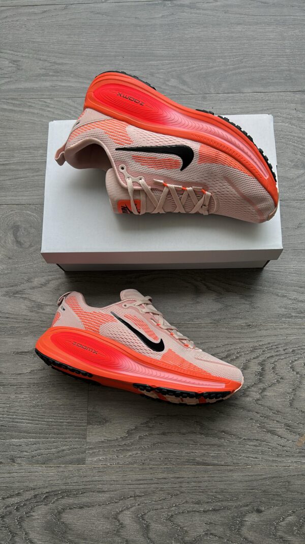 FIRST COPY NIKE ZOOM VOMERO 18 - Image 2
