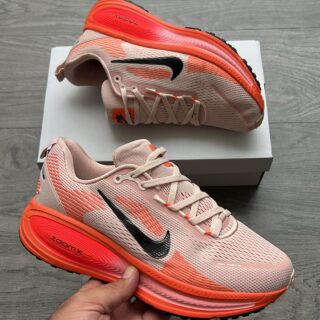 FIRST COPY NIKE ZOOM VOMERO 18