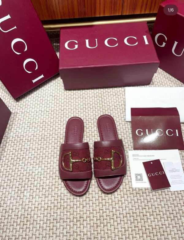 FIRST COPY GUCCI HORSE SHOE SLIDES - Image 2