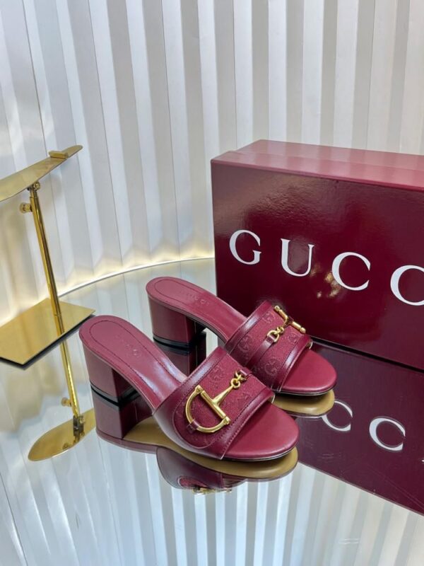 FIRST COPY GUCCI HORSE BLOCK HEEL - Image 2