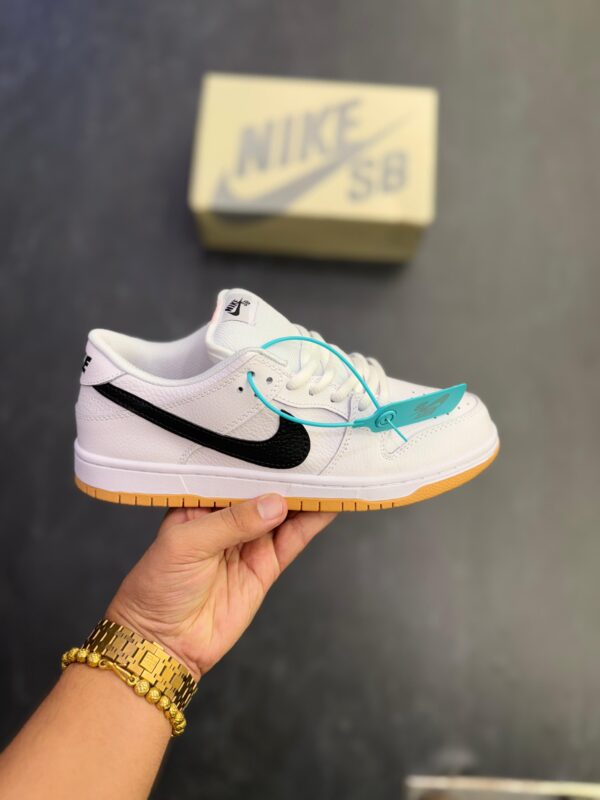 FIRST COPY NIKE SB DUNK LOW "WHITE GUM" FOR MEN - Image 8