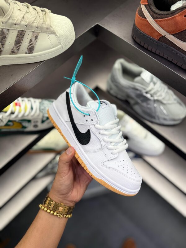 FIRST COPY NIKE SB DUNK LOW "WHITE GUM" FOR MEN - Image 7