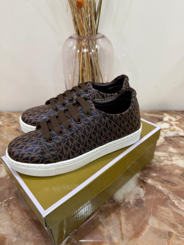 First Copy Michael Kors Sneakers – Luxury Streetwear - Image 3