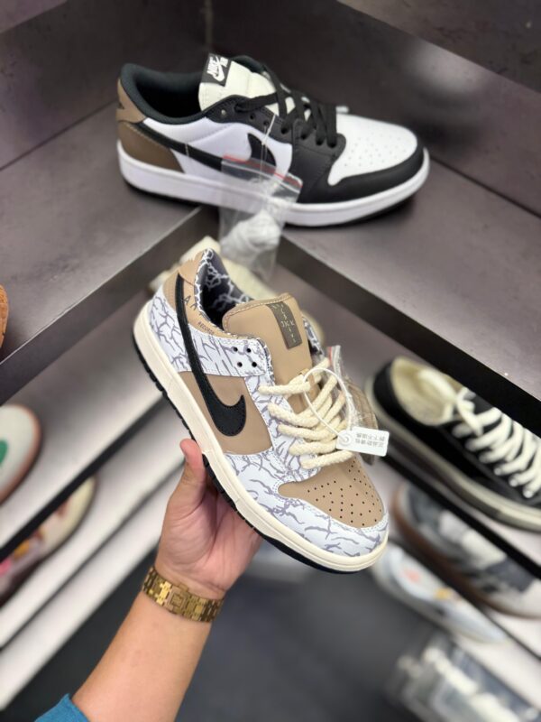 First Copy Nike SB Dunk Travis Scott 2023 - Image 6