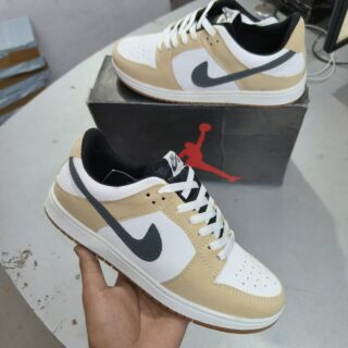 First Copy Nike Dunks – Black Cream Edition