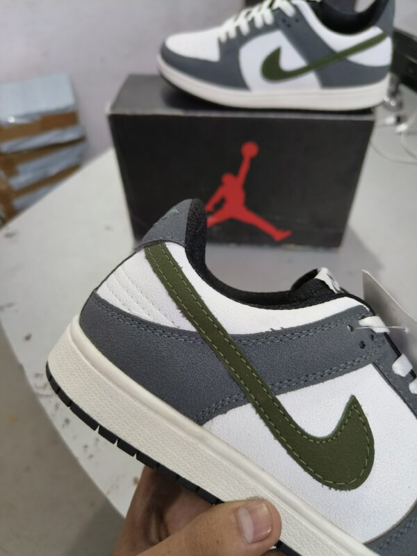 First Copy Nike Dunks – White Gray Edition - Image 4