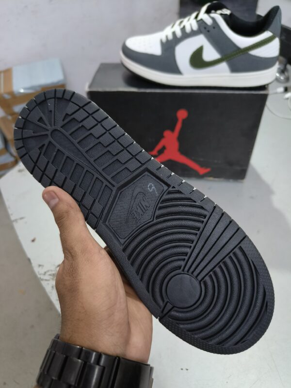 First Copy Nike Dunks – White Gray Edition - Image 3