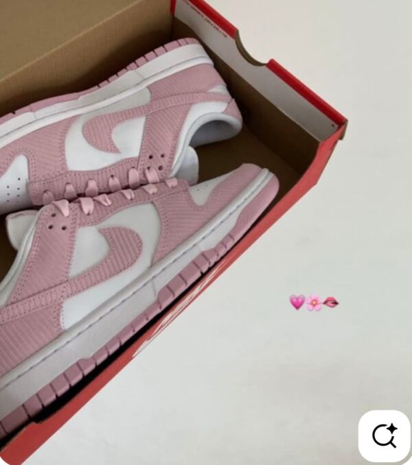 FIRST COPY NIKE SB DUNK LOW PINK CORDUROY - Image 4