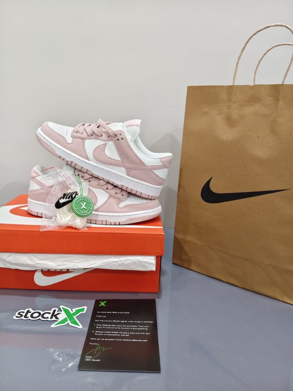 FIRST COPY NIKE SB DUNK LOW PINK CORDUROY - Image 8