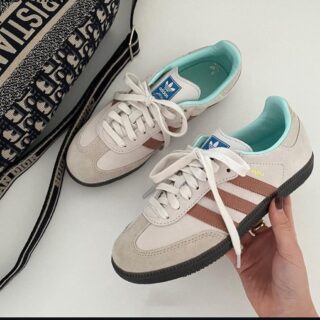 Adidas Originals Samba “Clay Strata” – Classic Low-Profile Sneakers