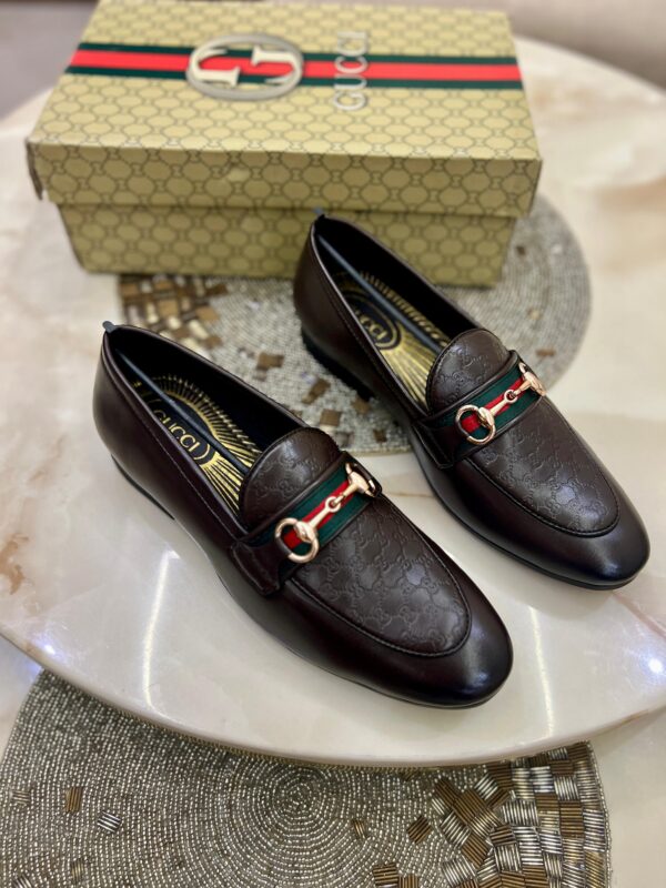 FIRST COPY Gucci Moccasins – Classic Italian Luxury