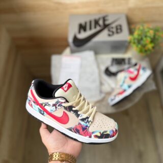 FIRST COPY Nike SB Dunk Low Paris