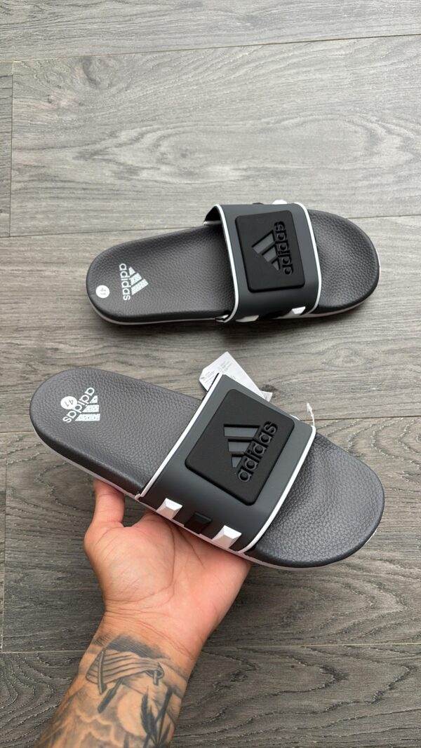 First Copy Adidas Slides – Everyday Comfort, Iconic Style - Image 3