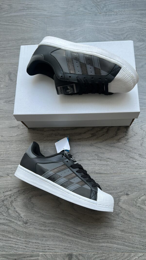 First Copy Adidas Superstar Sneakers – Timeless Streetwear Icon - Image 8