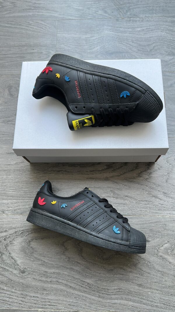 First Copy Adidas Superstar Sneakers – Timeless Streetwear Icon - Image 4