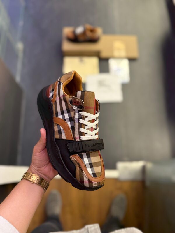 First Copy Burberry London Shoe – Premium Imported Quality - Image 2