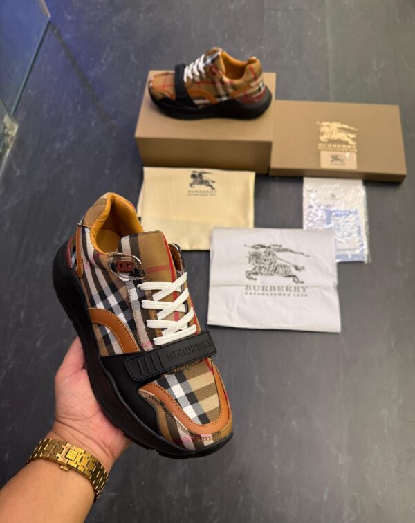 First Copy Burberry London Shoe – Premium Imported Quality - Image 5