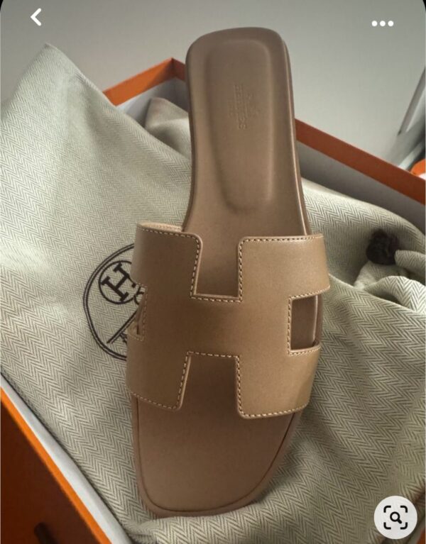 First Copy Hermes Oran Flats in Stock - Image 3