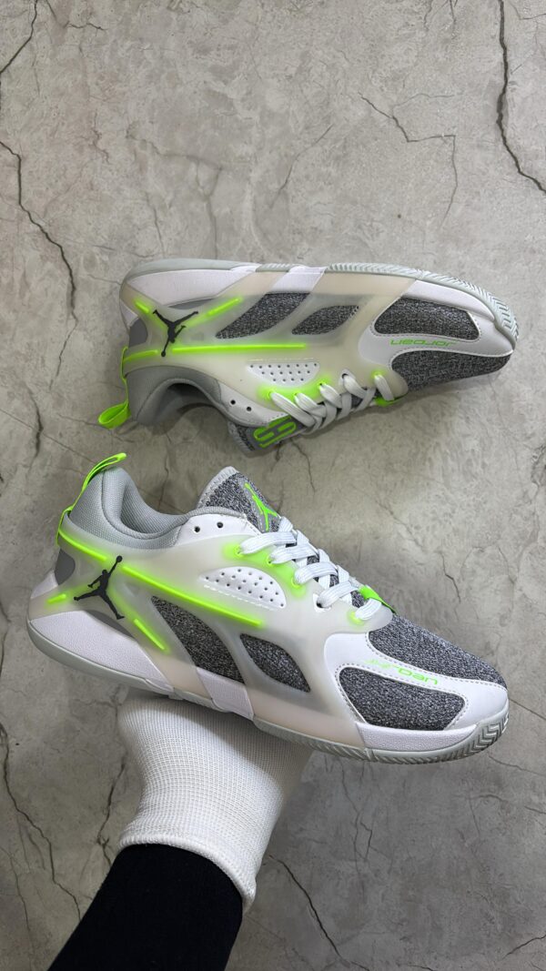 First Copy Jordan Heir Basketball Shoes – High-Performance Court Sneakers - Image 4