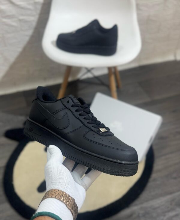 First Copy Nike Air Force 1 – Timeless Streetwear Icon - Image 3
