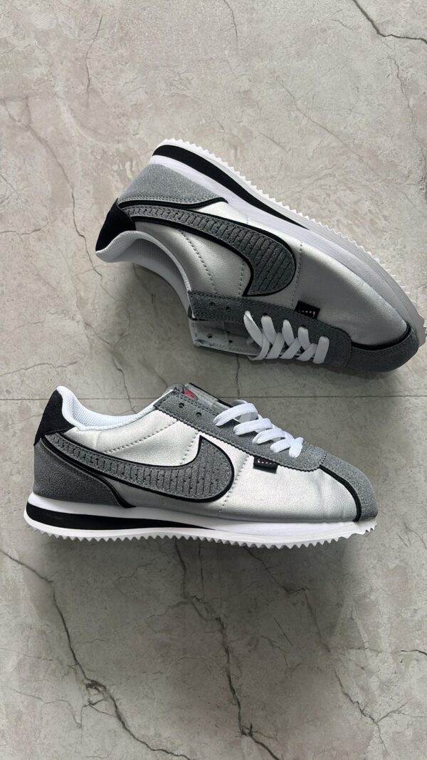 First Copy Nike Cortez Petals – Iconic Retro Design with Premium Finish - Image 4