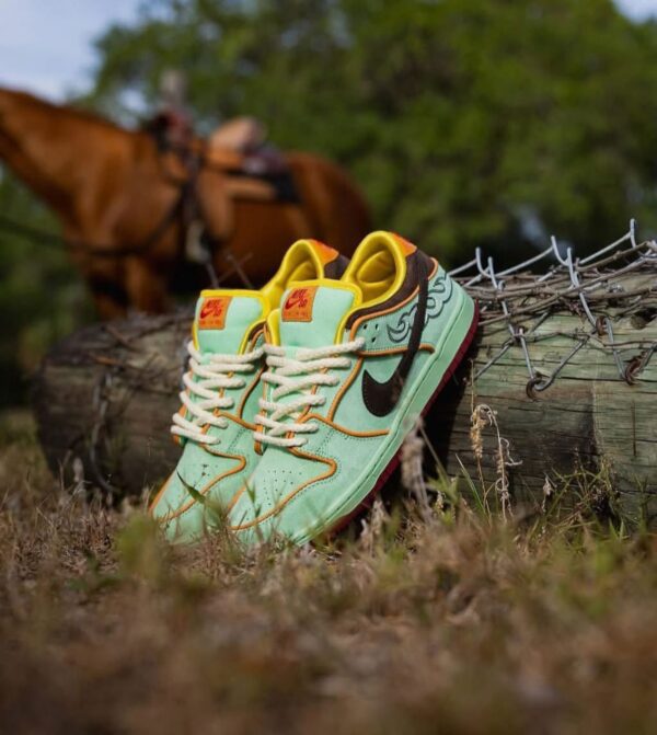 First Copy Nike SB Dunk Rodeo Tourmaline | Premium Streetwear Sneakers - Image 4