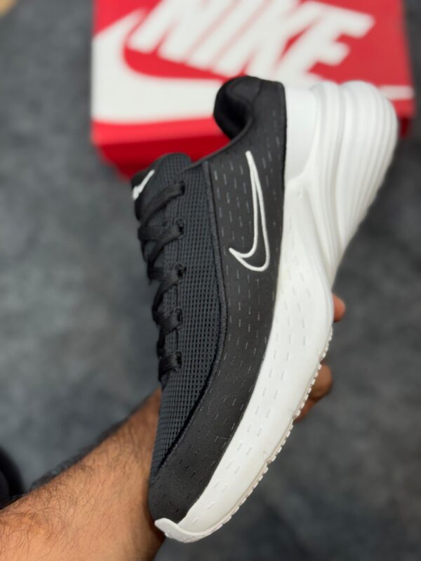 First Copy Nike Zoom Uplift 2025 – Premium Sports & Training Sneakers for Men - Image 6